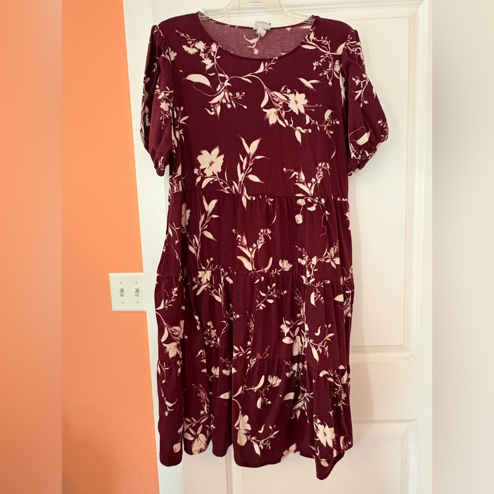 Ava & Viv Burgundy Floral Tiered Midi Dress